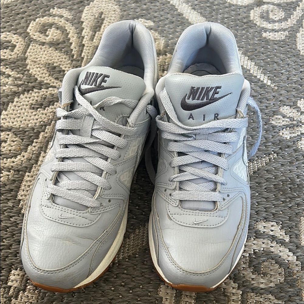 Nike Air Light Gray Sneakers